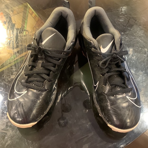 Nike FastFlex Vapor Football Cleats - Picture 2 of 8